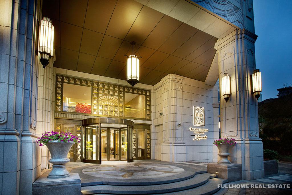 compound name: the one executive suites