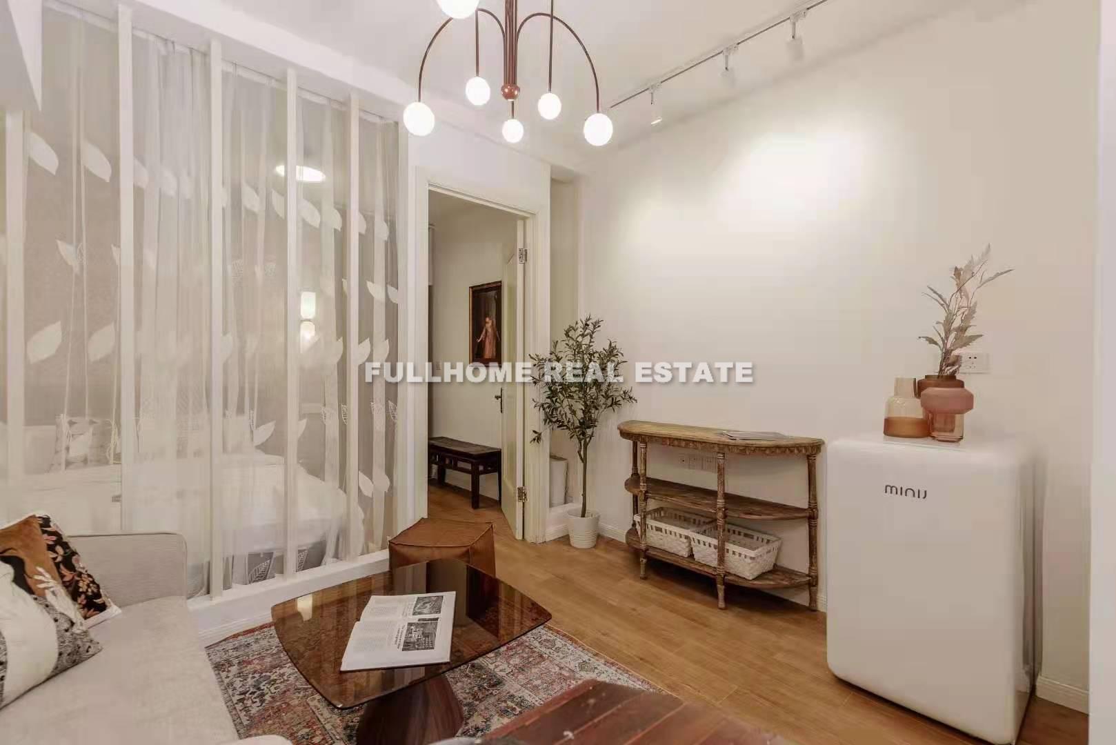 Lane 1500 South Chongqing Road Old House for Rent 1 Brs, 50 sqm