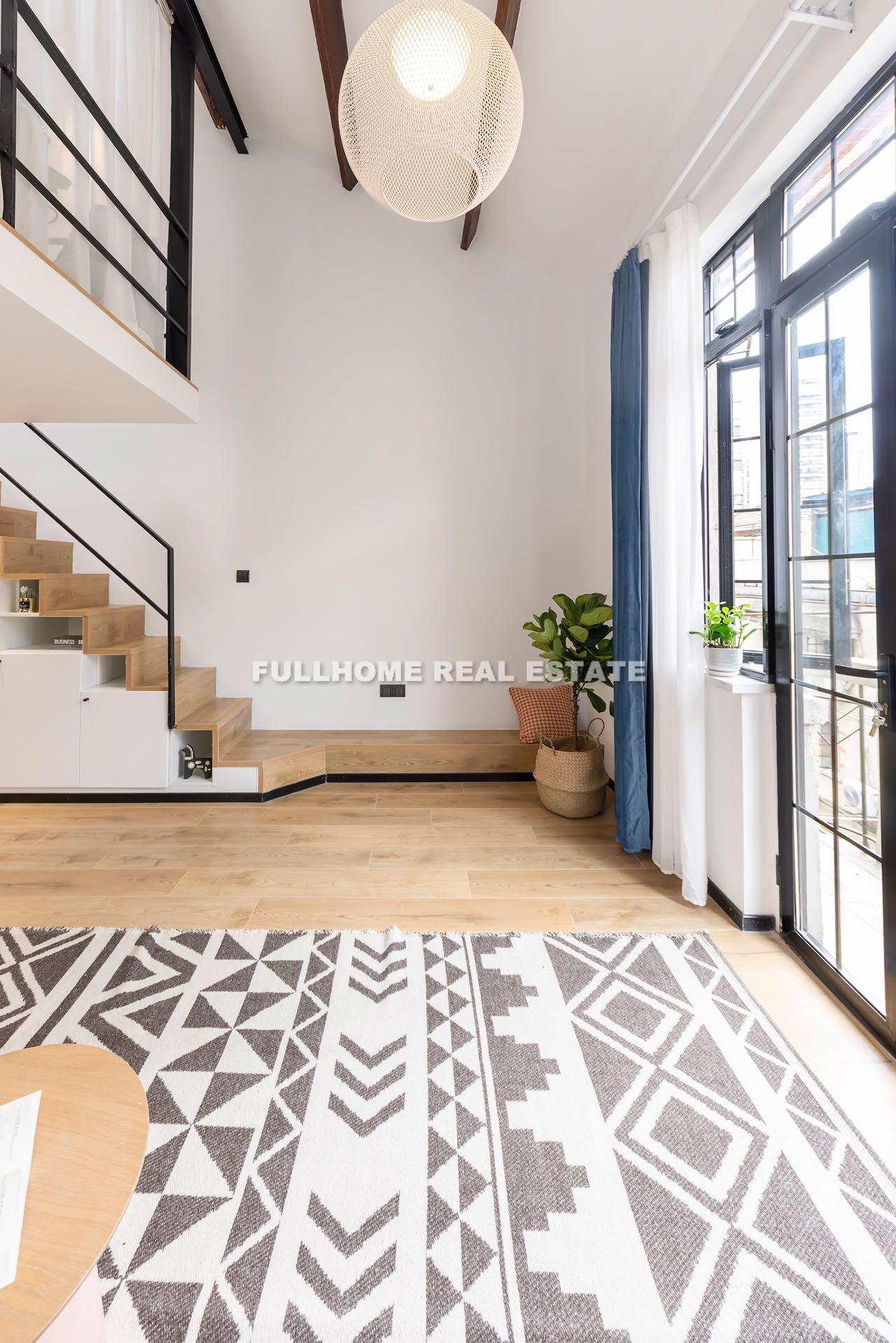 Lane 1000-1500 Xinzha Road Old House	 - Interior view 12, Shanghai rental property