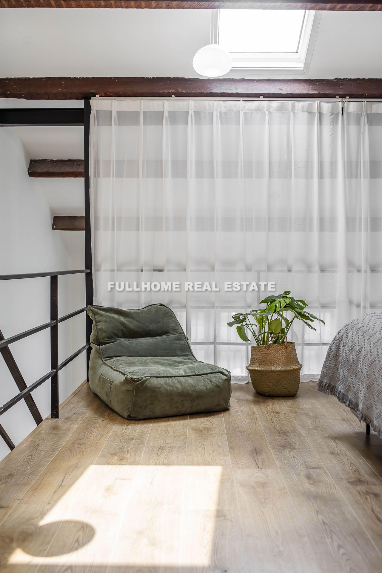 Lane 1000-1500 Xinzha Road Old House	 - Interior view 10, Shanghai rental property