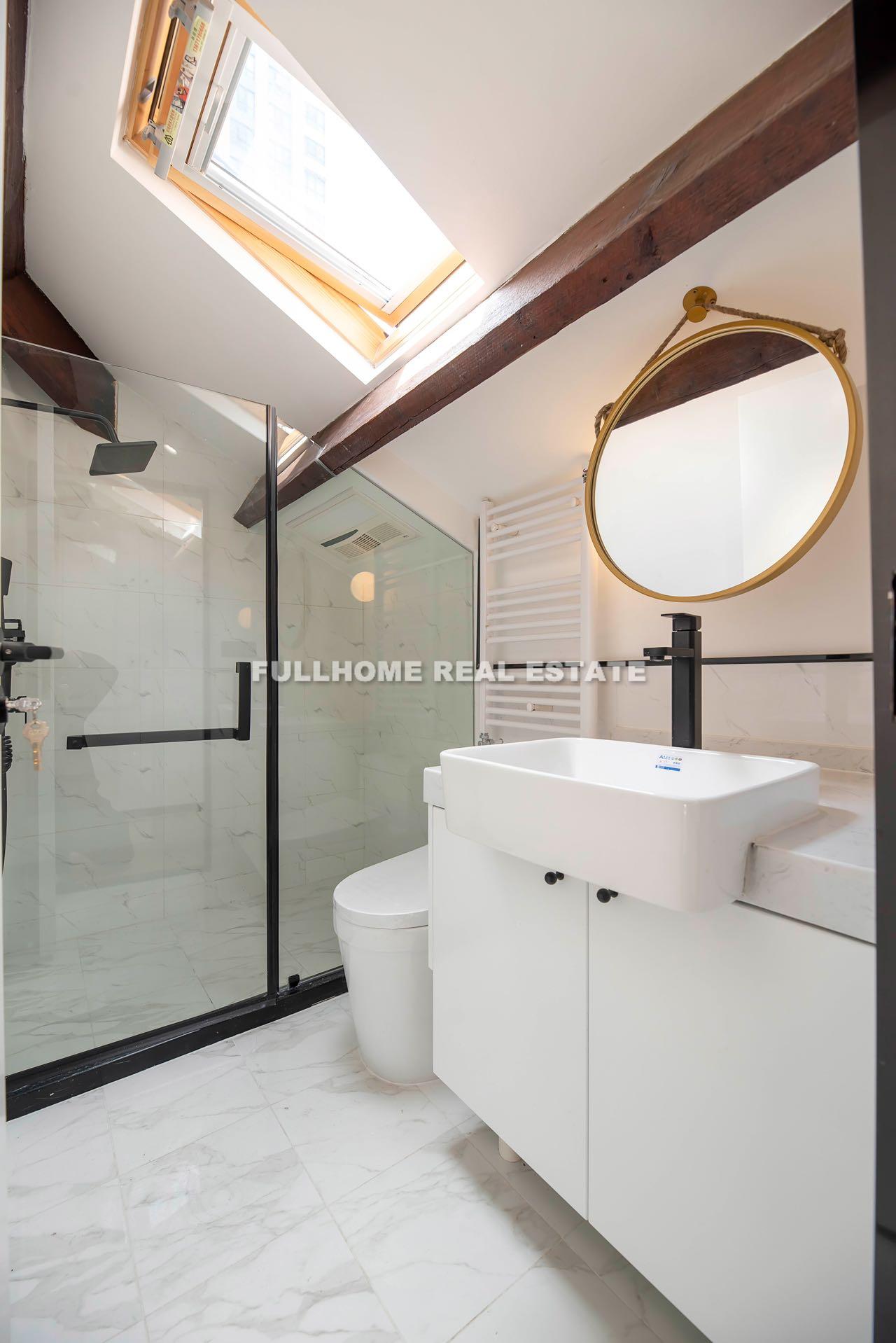 Lane 1000-1500 Xinzha Road Old House	 - Interior view 13, Shanghai rental property